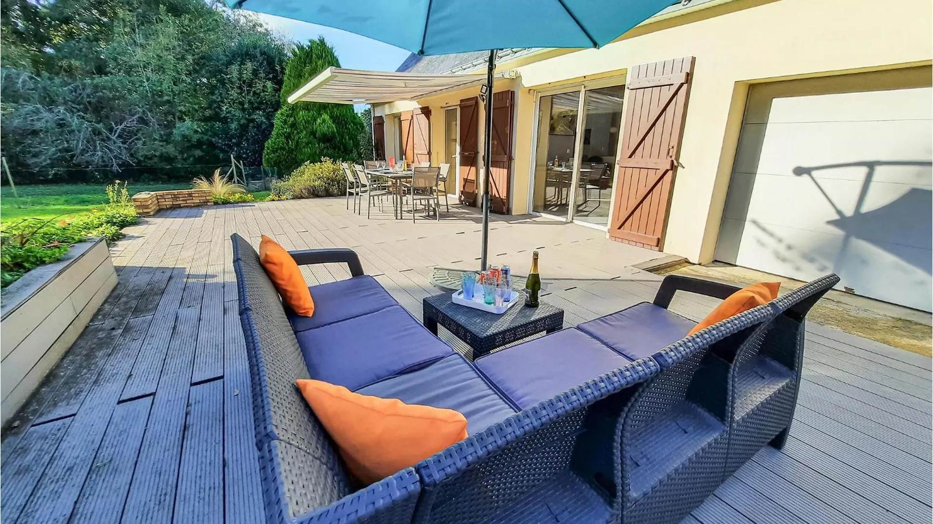 Amazing Home In Moelan Sur Mer With Kitchen France