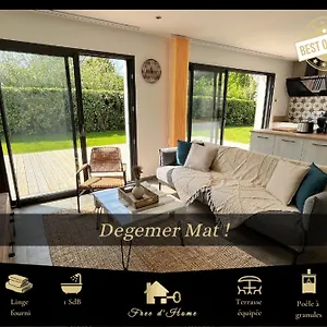  Hébergement de vacances Degemer Mat ! 4* Cosy, Moderne, à 8 Min Des Plages.